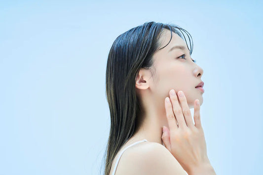 Rutina de skincare para piel radiante bajo el sol